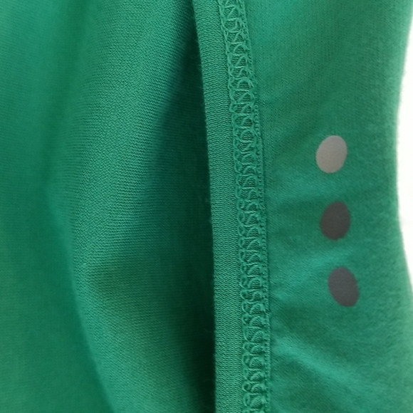 3 DOT Kelly Green Tank Top Large NWOT - Picture 4 of 5